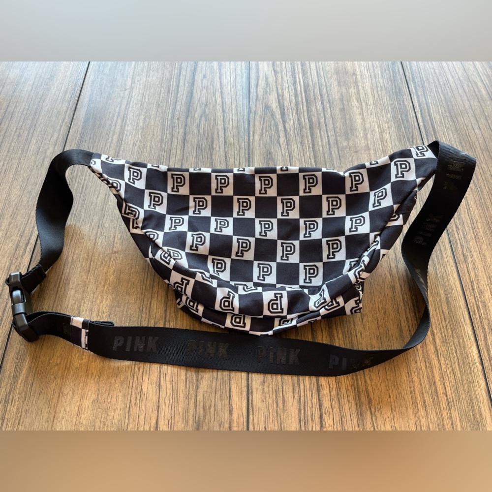Black and White Logo Print Belt Bag